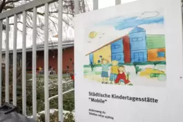 In Kaiserslautern gibt es 56 Kindertagesstätten im Stadtgebiet. Etwas mehr als ein Viertel davon befindet sich in kommunaler Trä