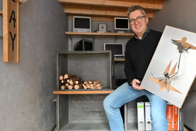 Begeistert sich für Architektur, Kunst – und alte Apple-Geräte: Jochen Kappel.