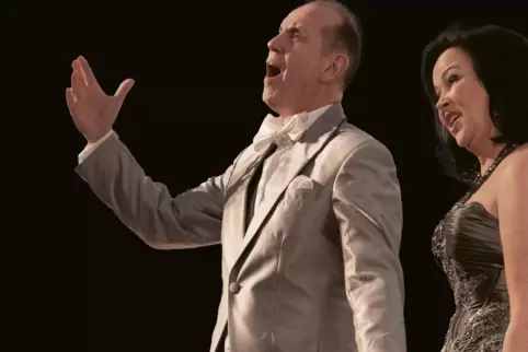 Katerina Beranova und Claus Durstewitz sind die Solisten ... 