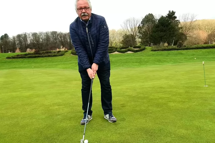 Für sein Hobby Golf möchte sich Thomas Peifer im neuen Jahr mehr Zeit nehmen und sein Handicap verbessern.
