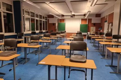 Ein für Freitag gerichteter Prüfungsraum am Hofenfels-Gymnasium. 