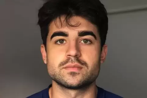 Adnan Sentürk