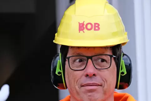 Der OB als Bob, der Baumeister. 