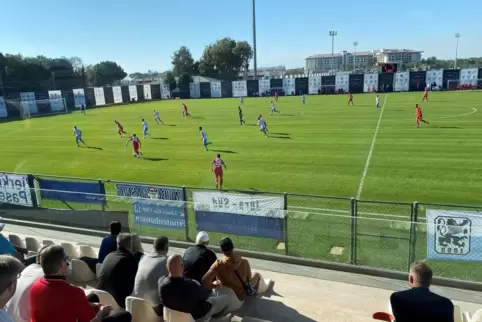 Die äußeren Rahmenbedingungen beim Testspiel zwischen 1860 München und dem FCK waren perfekt.