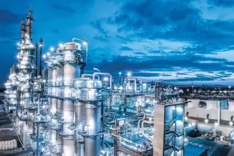 Die neue Acetylen-Fabrik läuft mit verminderter Auslastung. 