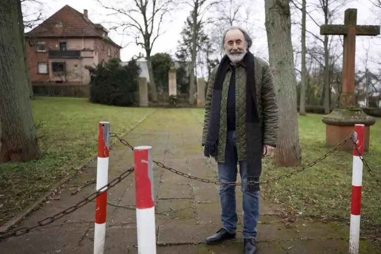 Das Gelände des ehemaligen Friedhofs könnte zu einem Freizeitgelände umgestaltet werden, schlägt Paul-Peter Götz vor. 