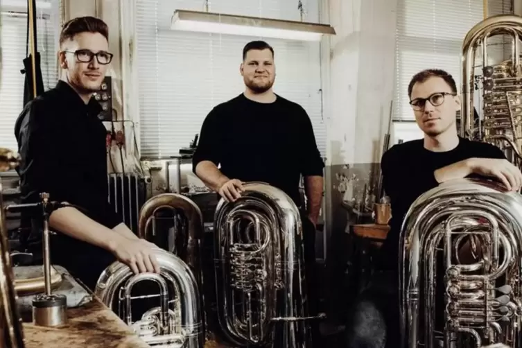 Nothing but Tuba: Das Tuba-Trio „21meter60“ hat mit seinem CD-Erstling 2022 einen Opus-Klassik eingefahren – im Juni kommen sie 