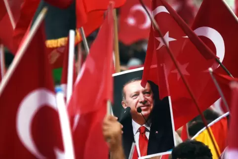 Vor sechs Jahren hatte die Bundesregierung alle Wahlkampfauftritte türkischer Politiker in der Bundesrepublik verboten.