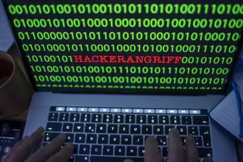Hackerangriffe verursachen immer größere Schäden beim Firmen. 