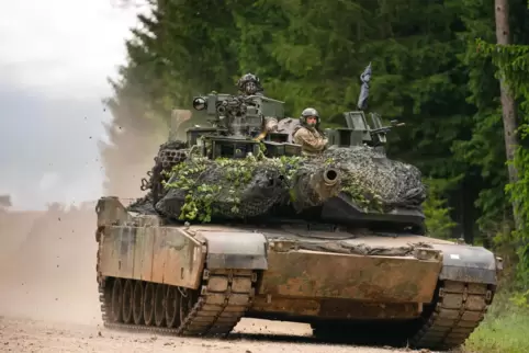 Bei Abrams-Kampfpanzern sind die USA zurückhaltend. 