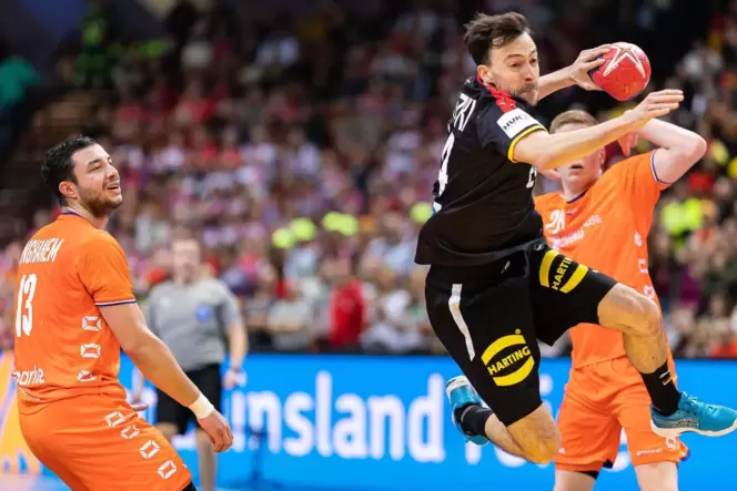 Letztlich souveränPatrick Groetzki spielte in der zweiten Halbzeit wie entfesselt. Letztlich souveränPatrick Groetzki spielte in der zweiten Halbzeit wie entfesselt.