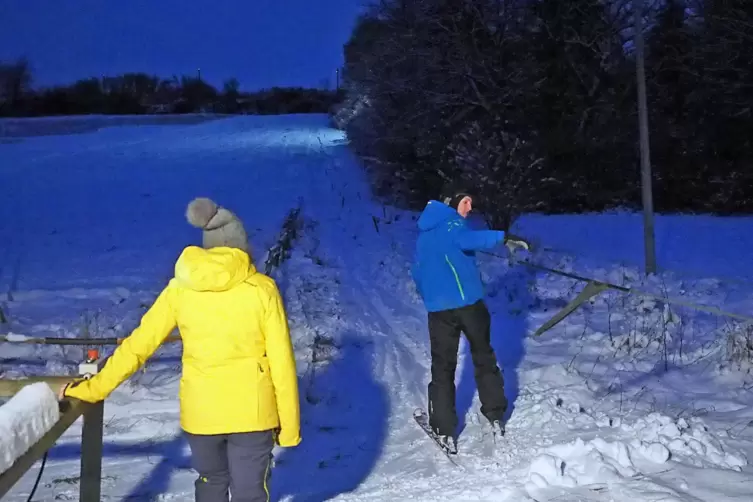 Beim Skiclub 1965 lief am Samstag zum ersten Mal seit Jahren der Lift, nur das Flutlicht funktionierte nicht, wie es soll. Hier 