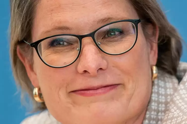 Die rheinland-pf&auml;lzische Bildungsministerin: Stefanie Hubig (SPD)