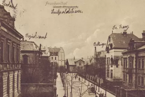 Mit handschriftlichen Ergänzungen der Absenderin: eine Karte der später zur Friedrich-Ebert-Straße umbenannten Luitpoldstraße.
