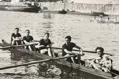 Steuermann Walter Will (rechts) bei der DM 1950 in Hannover im siegreichen Leichtgewichtsvierer.