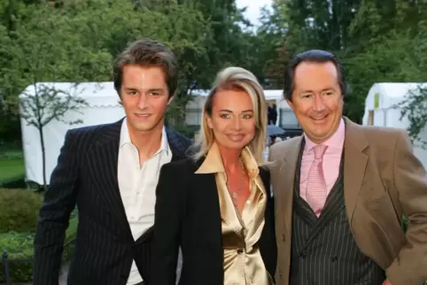 Bild aus glücklichen Zeiten: Philip, Brigitte und Robert Schuler-Voith 2004 (von links). 