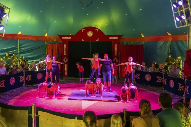 In Lambsheim soll es im Sommer wieder eine Zirkusfreizeit für Kinder geben. Dieses Bild entstand 2022 beim Projektabschluss an e In Lambsheim soll es im Sommer wieder eine Zirkusfreizeit für Kinder geben. Dieses Bild entstand 2022 beim Projektabschluss an e