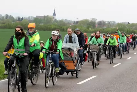 Fridays for Future hatte im April 2022 zur Fahrraddemo gegen die Erdölsuche aufgerufen. 