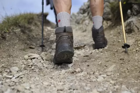 Auf der Route sind Steine mit Göttern zu sehen.