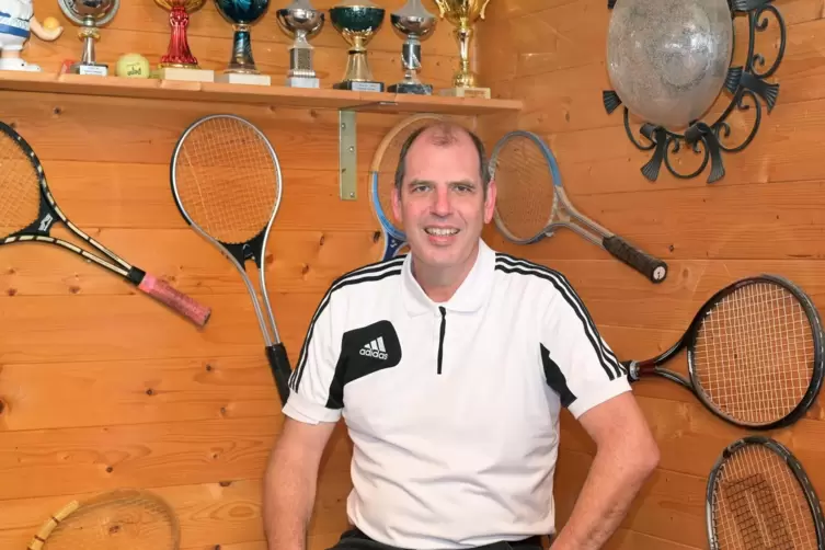 Schmucke Tennishütte: Ulrich Klumpp ist neuer Abteilungsleiter beim TSV Speyer.