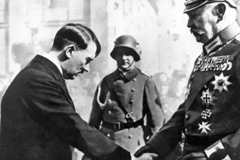 Auch in der Pfalz gab es glühende Verehrer Adolf Hitlers (im Bild hier mit Reichspräsident Paul von Hindenburg).