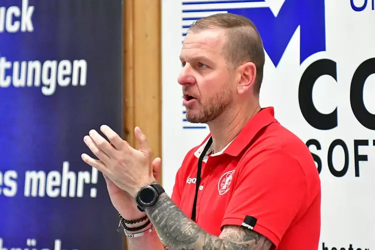 VTZ-Trainer Marek Galla weiß genau, dass sein Team und die Homburger auf unterschiedlichen Leistungs-Levels unterwegs sind.