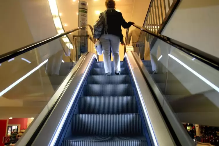 Es geht aufwärts: Im Jahr 2009 wurden im Speyerer Kaufhof neue Rolltreppen eingebaut.