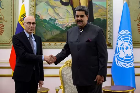 Volker Türk mit Nicolas Maduro