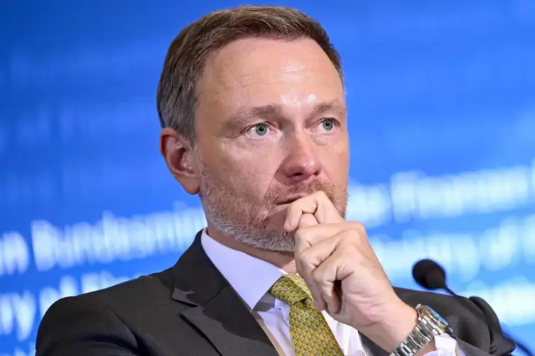 Die Aktienrente ist nicht unumstritten und wird vor allem von der FDP vorangetrieben. Bundesfinanzminister Christian Lindner (FD
