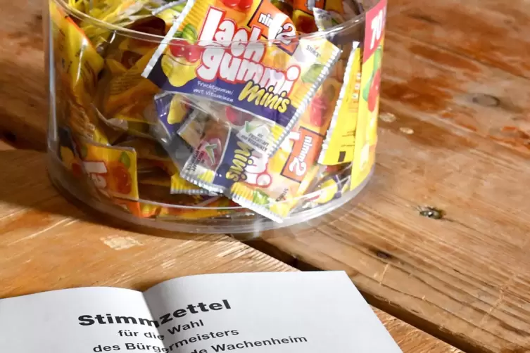 Impressionen aus einem G&ouml;nnheimer Wahllokal. 