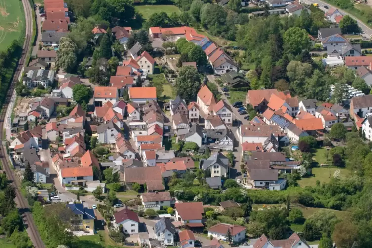 Weil es letztlich vom Land so vorgegeben ist: Grundstücke in Mertesheim werden jetzt höher besteuert. 