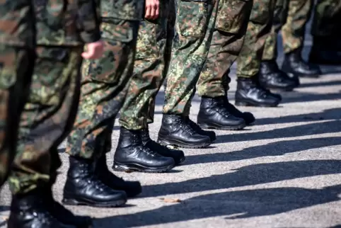 Soldaten der Bundeswehr sind bei Manöverübungen auch im Kreis Kusel wieder unterwegs. 