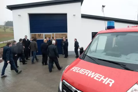 Nachdem vor fünf Jahren ein neues Feuerwehrhaus in Steinbach gebaut worden ist, wird das alte nicht mehr benötigt. Die Ortsgemei
