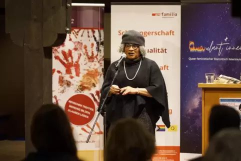 Berlinerin mit afroamerikanischem Hintergrund: Michaela Dudley hielt im Stadtmuseum ein leidenschaftliches Plädoyer für mehr Vie