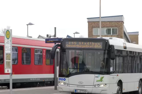 Künftig soll es möglich sein, auf Linien mit geringer Nachfrage kleinere Busse einzusetzen.