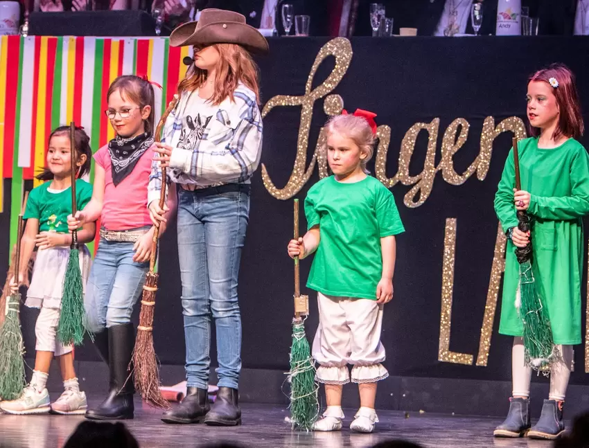 Harry Potter trifft auf Bibi und Tina: die Pocolocos.