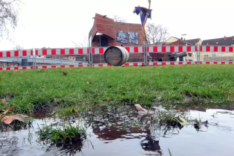 Überschwemmung auf der Festwiese. Ein Vorschlag ist, das Gebiet noch stärker beim Hochwasserschutz zu nutzen. 