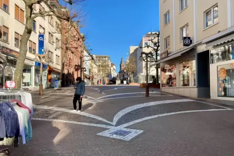 In der Fußgängerzone können schon bald zu Testzwecken Radfahrer im Schritttempo durchfahren. 