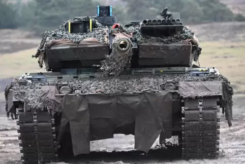 Deutschland will der Ukraine auch Leopard-2-Panzer liefern.