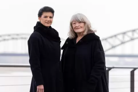 Sahra Wagenknecht (links) und Alice Schwarzer