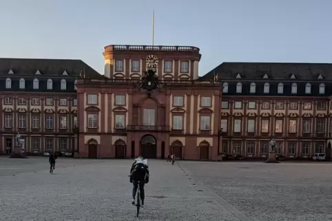 Das Schloss Mannheim, das auch die Uni beherbergt, ist für Studenten aus Germersheim jetzt besser erreichbar.