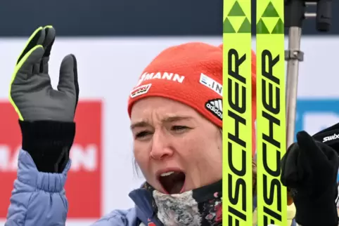 Überglücklich: Denise Herrmann-Wick ist wieder Weltmeisterin. 