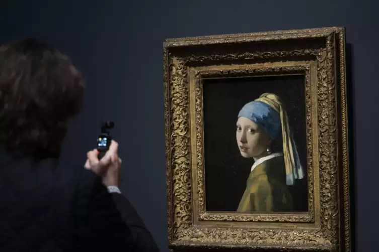 Das wohl berühmteste Bild Vermeers: „Das Mädchen mit dem PÜerlenohrring“. 