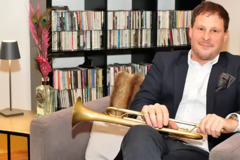 Der Mann und sein Instrument: Thomas Siffling gilt als einer der besten deutschen Jazz-Trompeter.