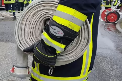 Die Feuerwehr war mit 30 Mann im Einsatz.