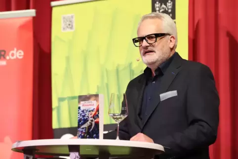 Nach 2020 wieder bei Speyer.Lit: Uwe Ittensohn. Vor drei Jahren las er wenige Tage vor dem ersten Corona-Lockdown in der Heiligg