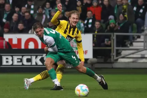 Torgefährlich: Julian Brandt erzielt das 2:0 in Bremen. 