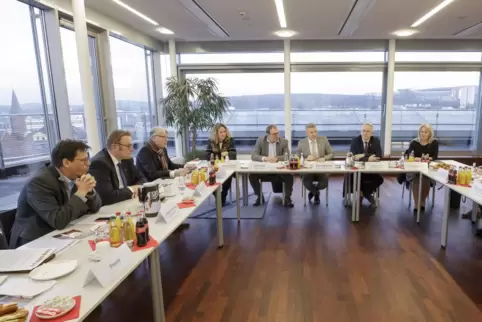 Die Landräte und Oberbürgermeister der Westpfalz und der Alten Welt wollen beim Thema Ärzteversorgung an einem Strang ziehen. 