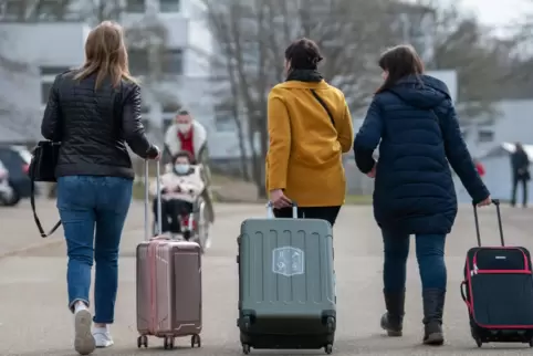 Flüchtlinge aus der Ukraine nach ihrer Ankunft in Deutschland. 