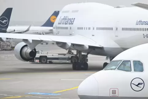 Flugchaos bei der Lufthansa. 
